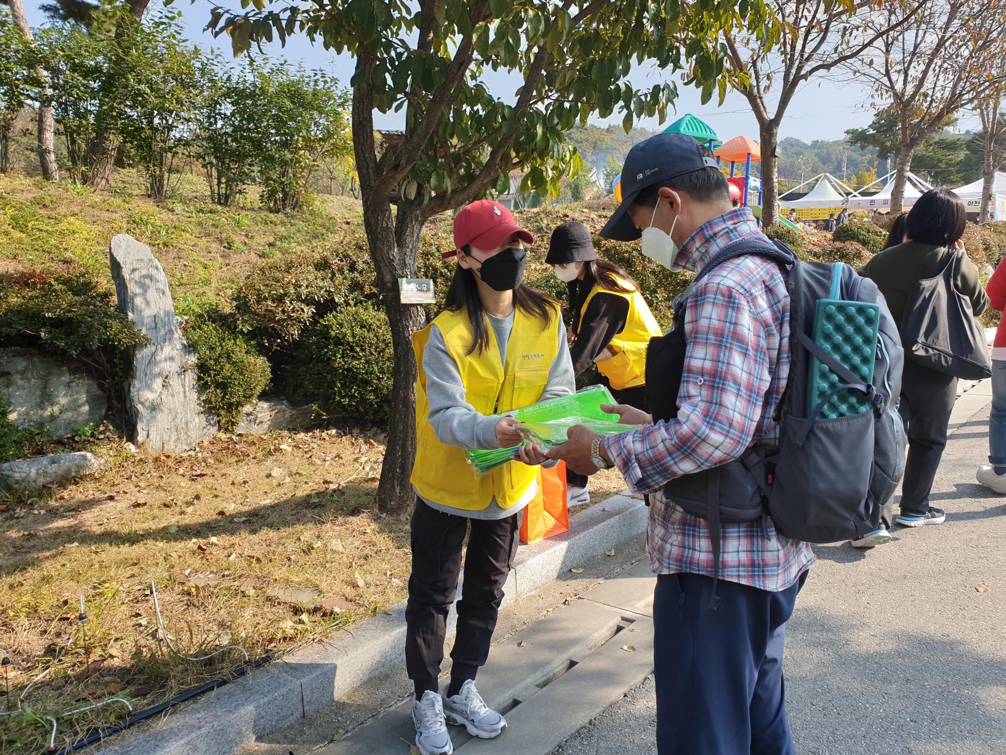 20221103 보도자료 사진(공단, 친환경 장바구니 나눔 캠페인 실시!.jpg 이미지